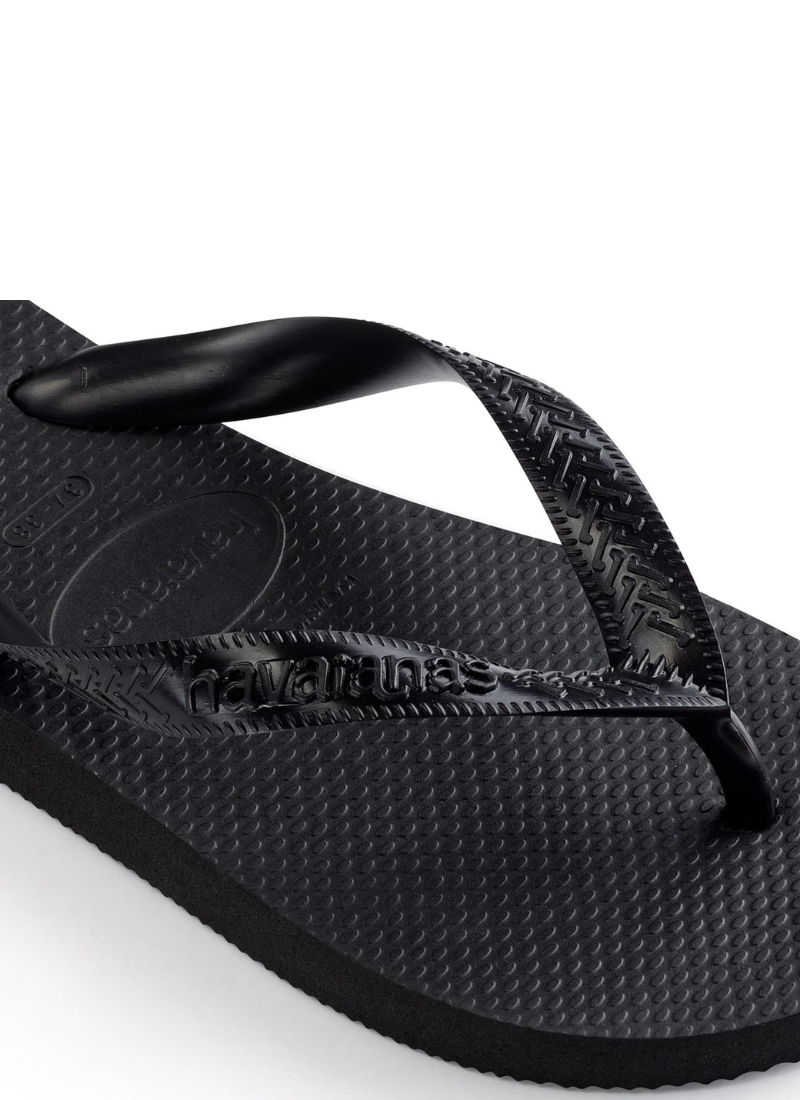 Close detailed shot of a black havaianas top flip flops 